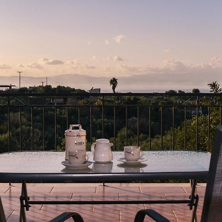 Amber Seaview Villa By The Olive Groves Καλαμάτα Εξωτερικό φωτογραφία