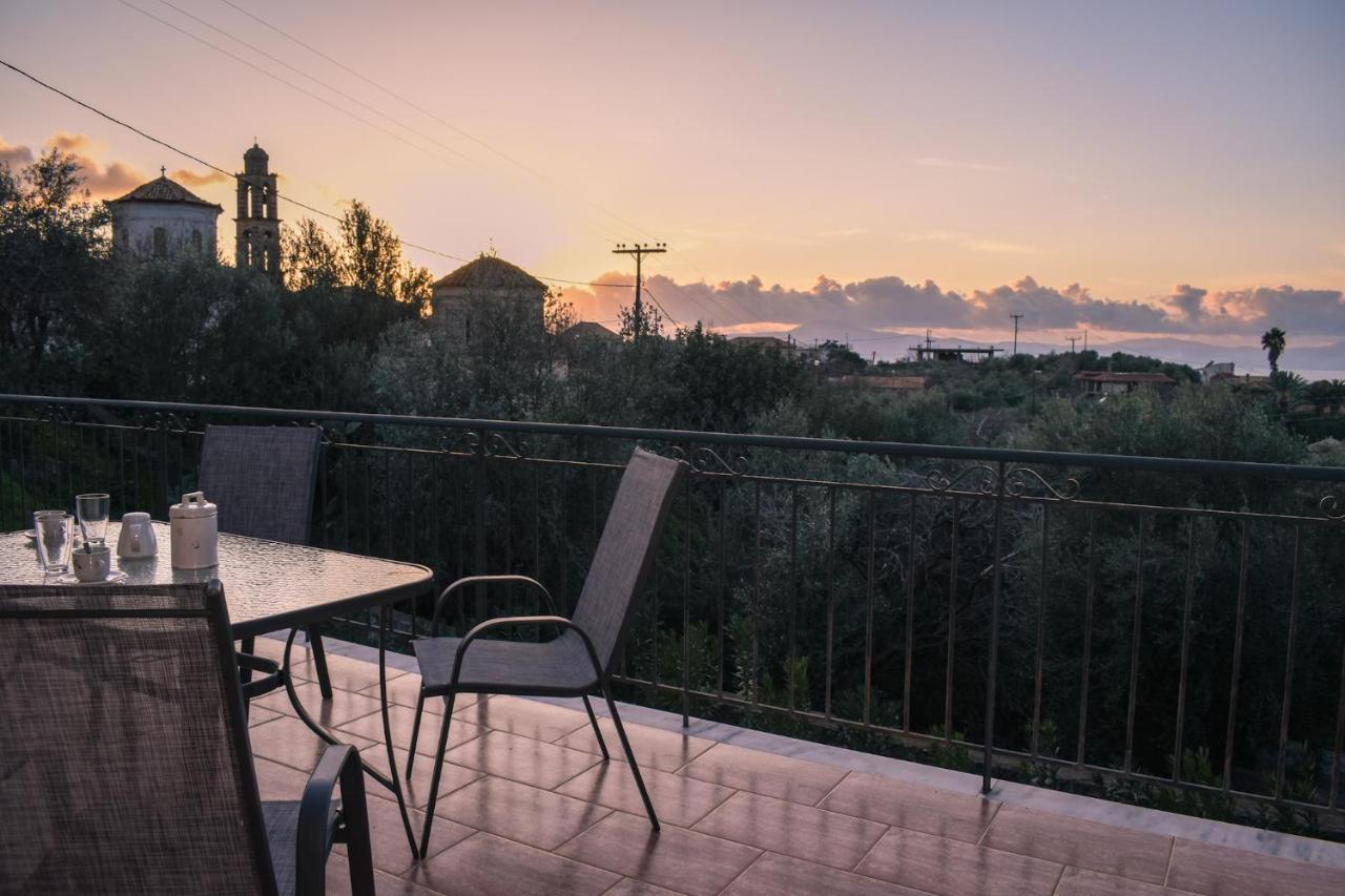 Amber Seaview Villa By The Olive Groves Καλαμάτα Εξωτερικό φωτογραφία