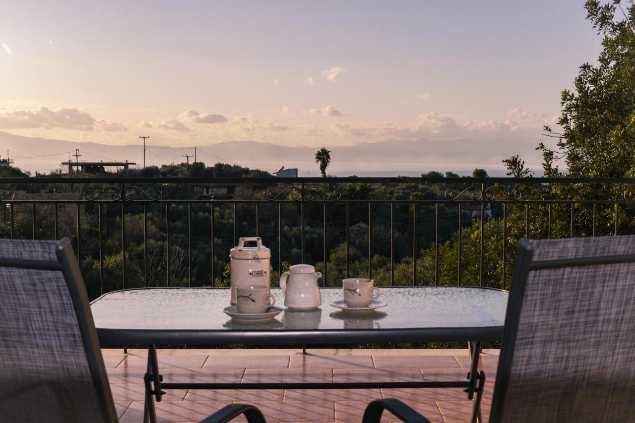 Amber Seaview Villa By The Olive Groves Καλαμάτα Εξωτερικό φωτογραφία